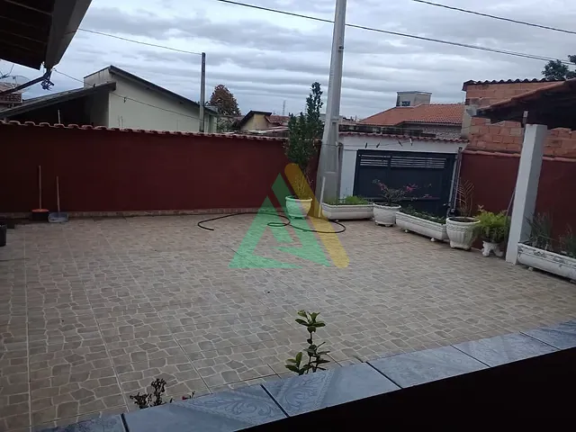 Casa com 184m² 2 quartos e 2 banheiros, à venda, no bairro Parque Real em Mogi Mirim