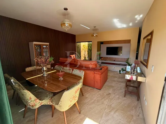 Casa com 280m² 3 quartos e 3 banheiros, à venda, no bairro Usina Velha em Jaguariaíva
