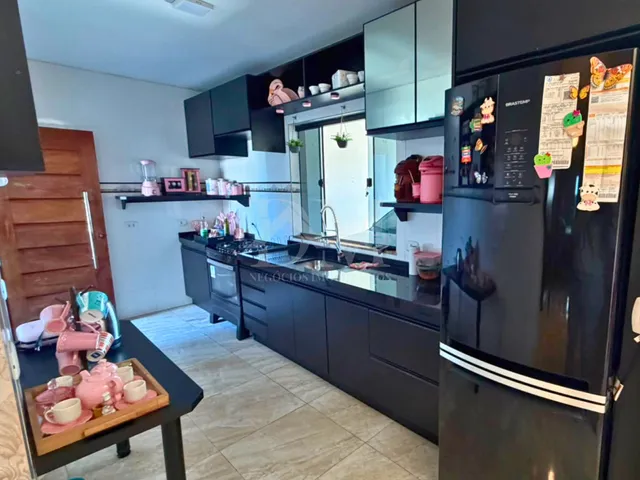 Casa com 280m² 3 quartos e 3 banheiros, à venda, no bairro Usina Velha em Jaguariaíva