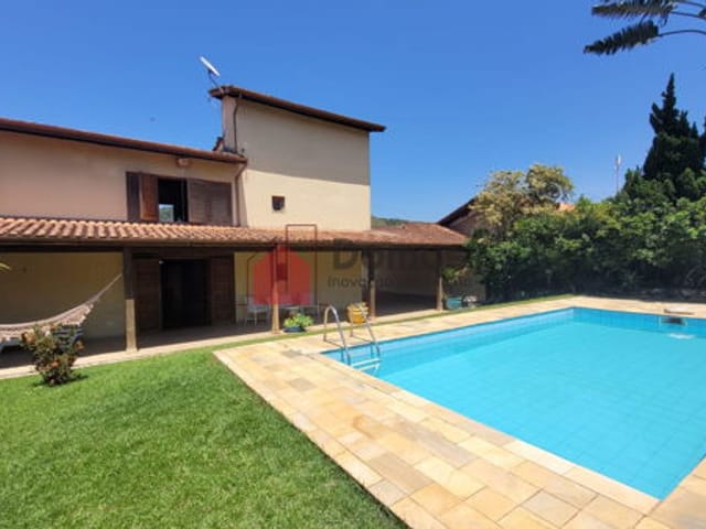 Casa à venda, no bairro Praia Grande em Ubatuba