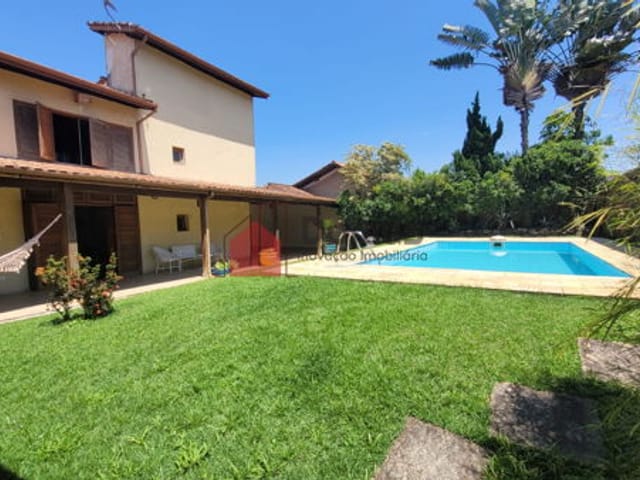 Casa à venda, no bairro Praia Grande em Ubatuba