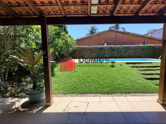 Casa à venda, no bairro Praia Grande em Ubatuba