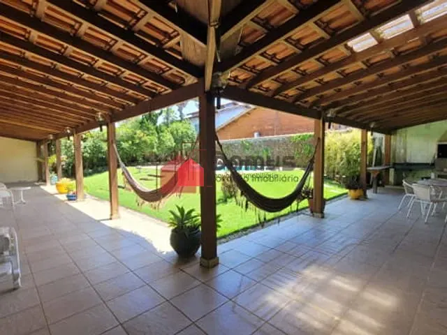Casa à venda, no bairro Praia Grande em Ubatuba