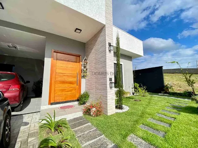 Casa com 173m² 3 quartos e 3 banheiros, à venda, no bairro Casa de Pedra em Volta Redonda