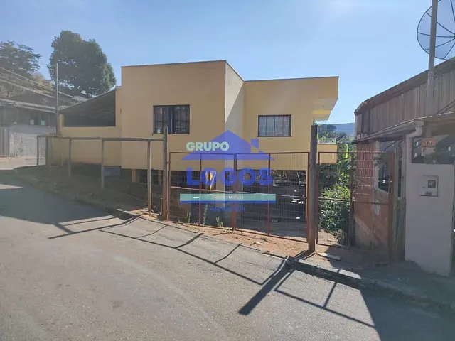 Casa com 314m² 3 quartos e 2 banheiros, à venda, no bairro Laranjeiras em João Monlevade