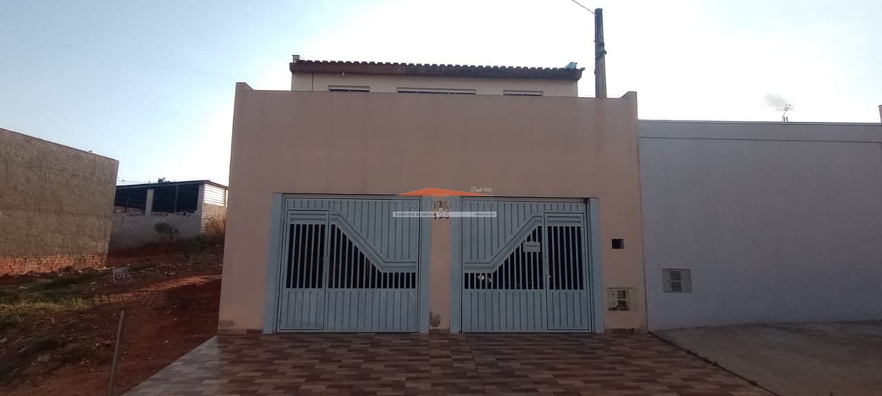 Casa, 3 quartos, 187 m² - Foto 2