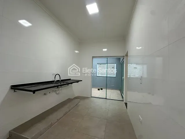 Casa 3 quartos e 3 banheiros, à venda, no bairro Parque das Nações em Americana