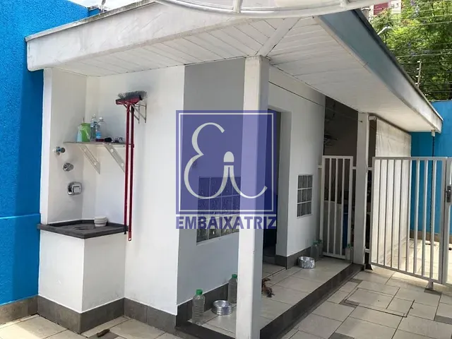 Casa com 650m² 5 quartos e 4 banheiros, à venda, no bairro Jardim Aquarius em São José dos Campos