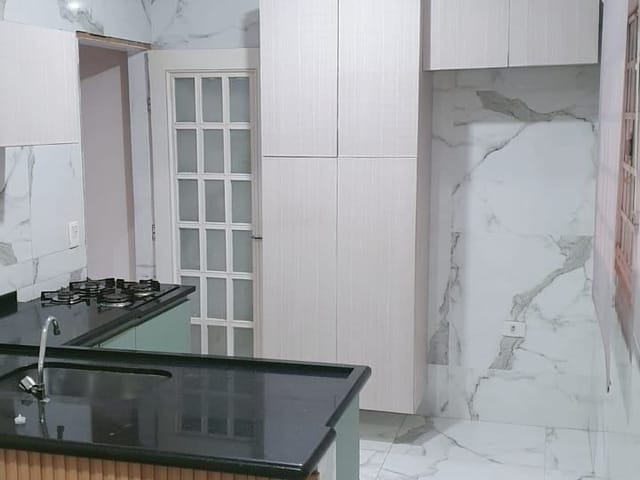 Casa 3 quartos e 1 banheiro, à venda, no bairro Jardim Continental em Londrina