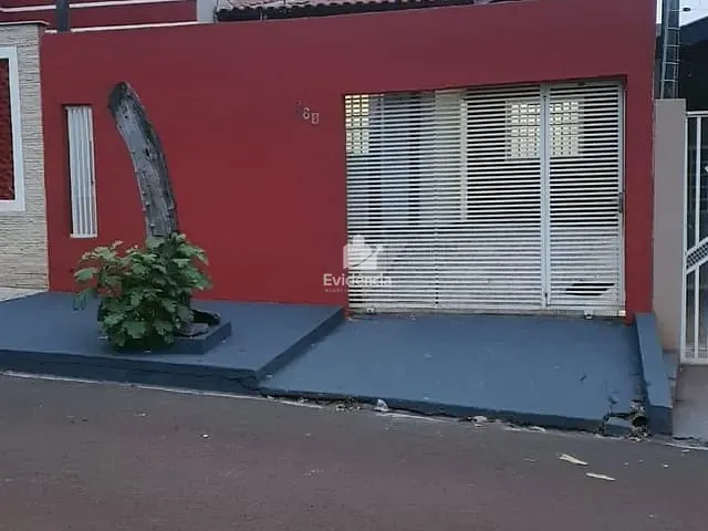 Casa 3 quartos e 1 banheiro, à venda, no bairro Jardim Continental em Londrina