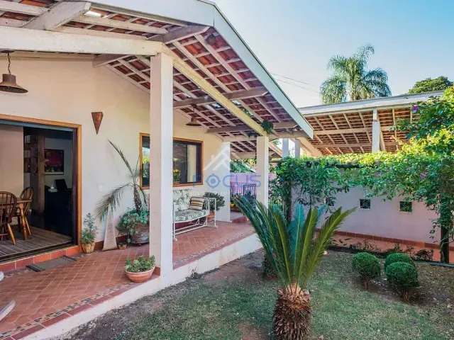 Casa com 1000m² 3 quartos e 5 banheiros, à venda, no bairro Jardim Celeste em Jundiaí