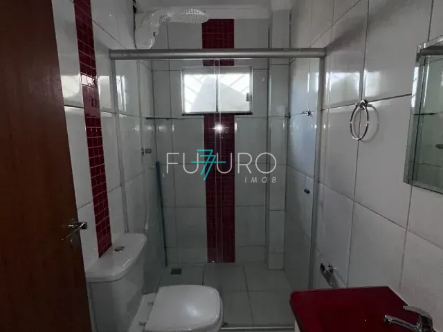 Casa com 1500m² 3 quartos e 3 banheiros, para alugar, no bairro Setor Habitacional Jardim Botânico em Brasília