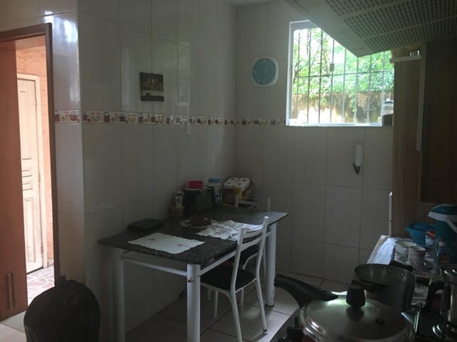 Casa com 140m² 6 quartos e 2 banheiros, à venda, no bairro Santa Rosa em Niterói
