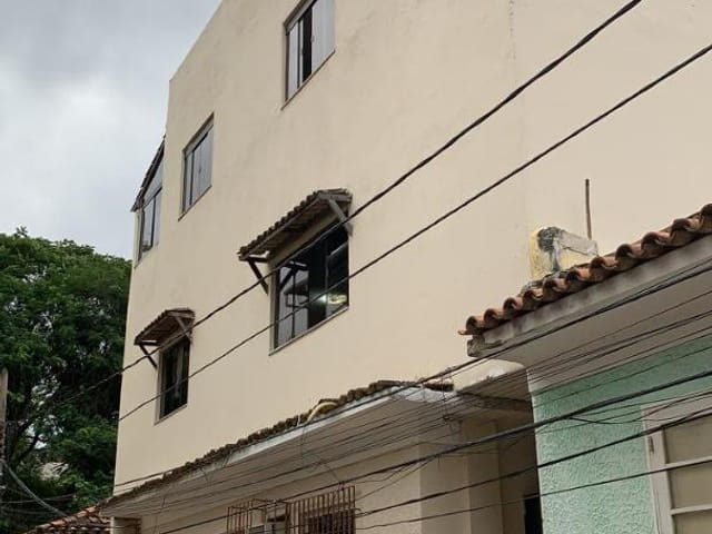 Casa com 140m² 6 quartos e 2 banheiros, à venda, no bairro Santa Rosa em Niterói