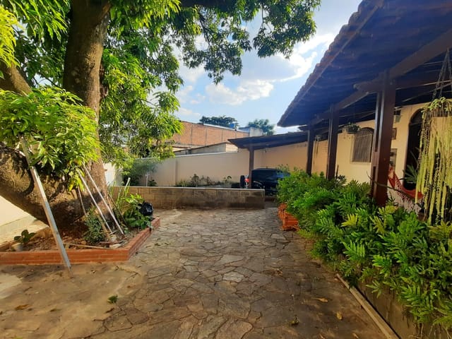 Foto do Casa - Casa à venda 4 Quartos, 2 Suites, 7 Vagas, 597M², Horto Florestal, Belo Horizonte - MG. Oportunidade!!!!!! Vamos agendar uma visita? | Imobiliária Unique Leste