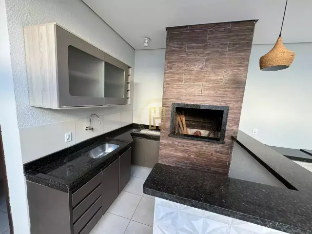 Casa 3 quartos e 3 banheiros, à venda, no bairro Santa Terezinha em Nova Mutum
