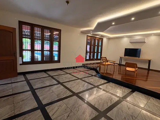 Casa 4 quartos e 5 banheiros, à venda, no bairro Barra da Tijuca em Rio de Janeiro