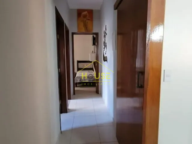 Casa com 240m², à venda, no bairro Jardim Marim em Votuporanga