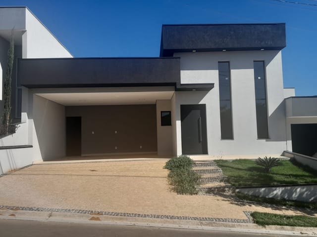 Casa com 300m² 3 quartos e 4 banheiros, à venda, no bairro Jardim São Marcos em Valinhos