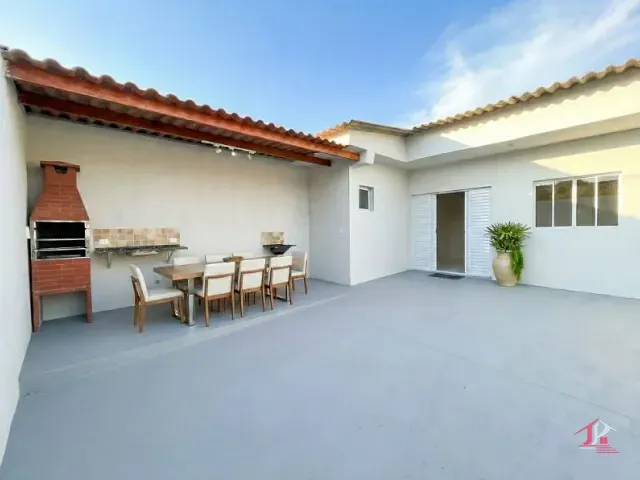 Casa 2 quartos e 1 banheiro, à venda, no bairro Sabaúna em Itanhaém