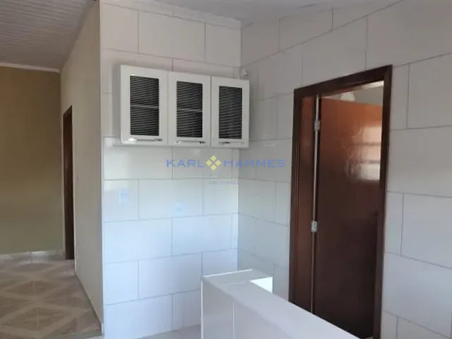 Casa 3 quartos e 2 banheiros, à venda, no bairro Morin em Petrópolis