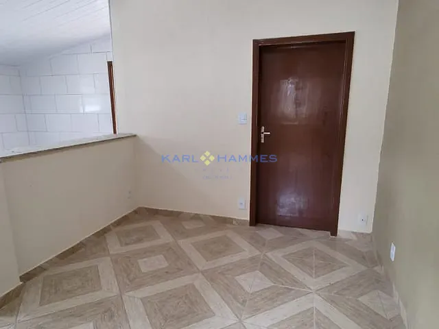 Casa 3 quartos e 2 banheiros, à venda, no bairro Morin em Petrópolis