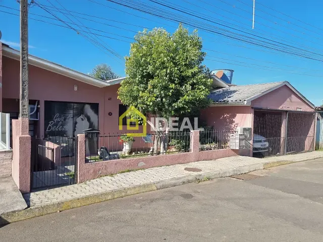 Casa 5 quartos e 4 banheiros, à venda, no bairro Nações em Concórdia