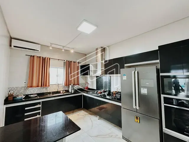 Casa 3 quartos e 4 banheiros, para alugar, no bairro Parque Guajará (Icoaraci) em Belém