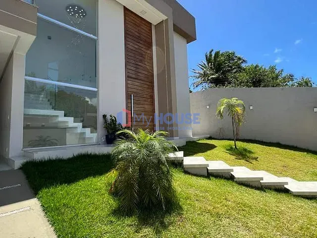 Casa com 450m² 5 quartos e 4 banheiros, à venda, no bairro Nossa Senhora da Vitória em Ilhéus
