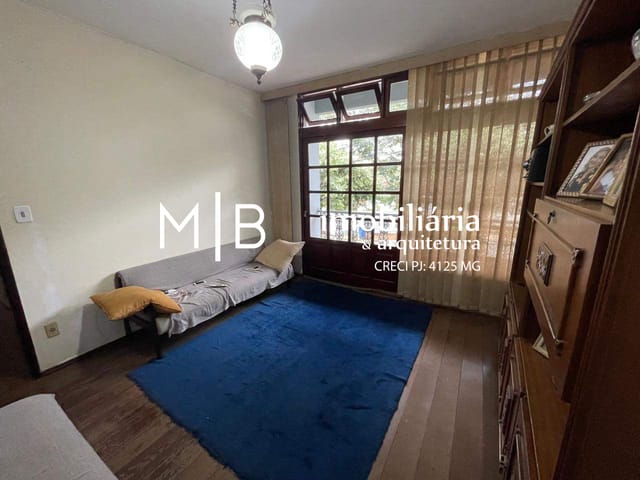 Casa com 357m² 4 quartos e 3 banheiros, à venda, no bairro COLINAS em CATAGUASES