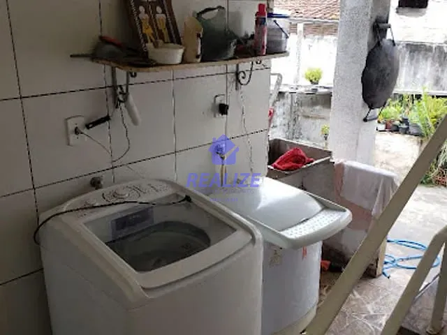 Casa com 240m² 2 quartos e 1 banheiro, à venda, no bairro Centro em Botucatu