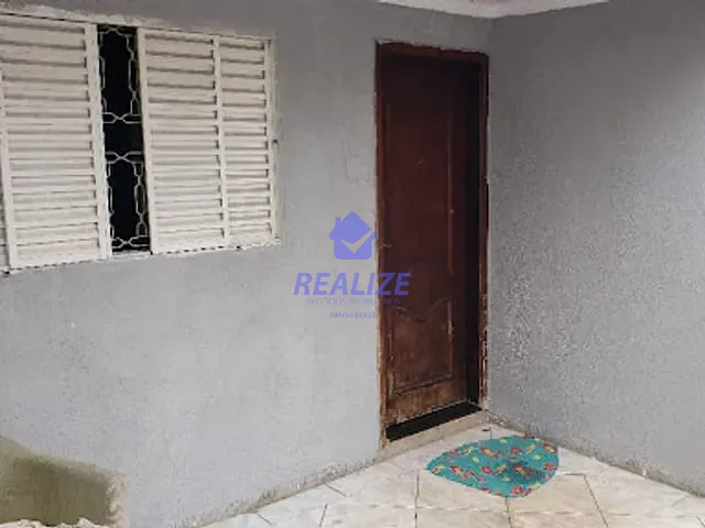 Casa com 240m² 2 quartos e 1 banheiro, à venda, no bairro Centro em Botucatu