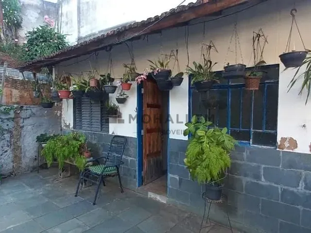 Casa com 617m² 3 quartos e 2 banheiros, à venda, no bairro Cruzeiro em Itajubá