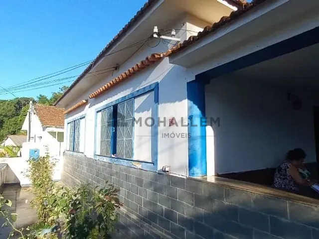 Casa com 617m² 3 quartos e 2 banheiros, à venda, no bairro Cruzeiro em Itajubá