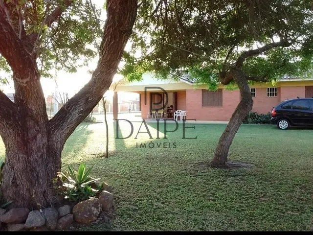 Casa com 900m², à venda, no bairro centro em Xangri-Lá