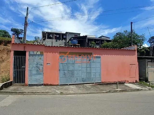Casa com 300m² 3 quartos e 3 banheiros, à venda, no bairro Jardim Dulce em Guararema