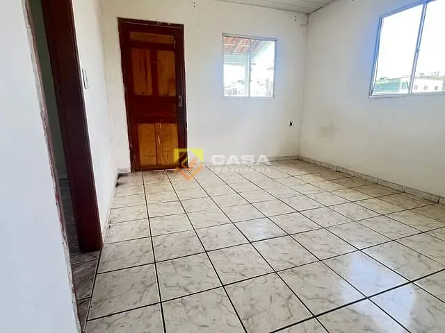 Casa 3 quartos e 2 banheiros, à venda, no bairro Vista da Serra I em Serra