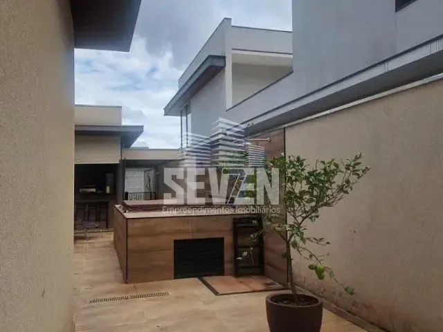 Casa com 525m² 4 quartos e 4 banheiros, à venda, no bairro Jardim Colonial em Bauru