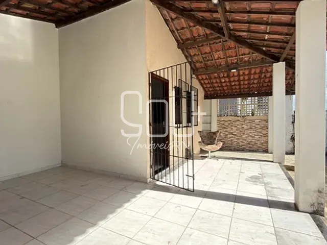 Casa com 200m² 3 quartos e 2 banheiros, à venda, no bairro Nova Parnamirim em Parnamirim
