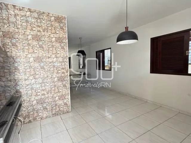 Casa com 200m² 3 quartos e 2 banheiros, à venda, no bairro Nova Parnamirim em Parnamirim