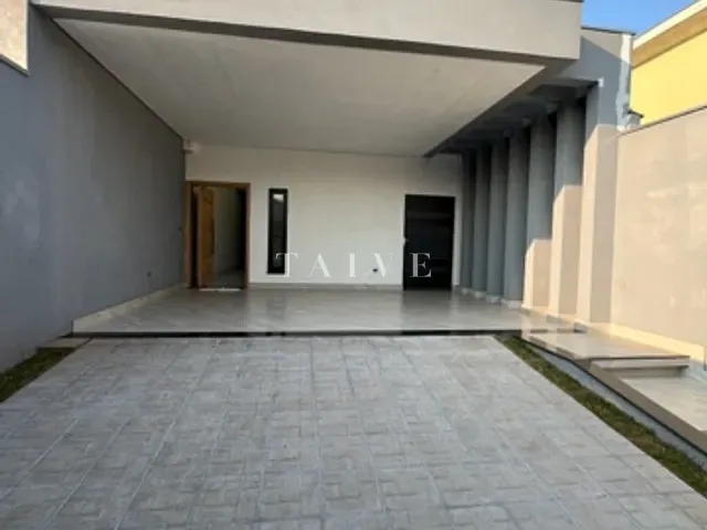 Casa com 210m² 3 quartos e 2 banheiros, à venda, no bairro Dom Pedro em Londrina