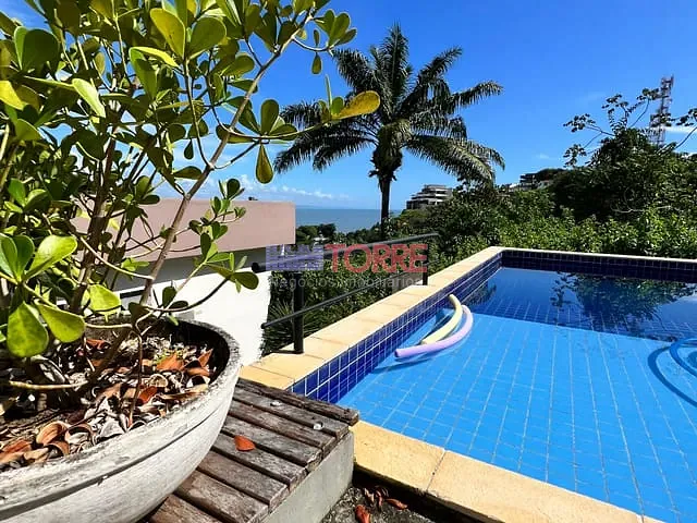 Casa com 420m² 4 quartos e 6 banheiros, à venda, no bairro Boa Vista em Ilhéus