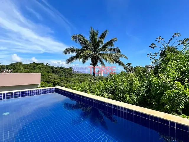 Casa com 420m² 4 quartos e 6 banheiros, à venda, no bairro Boa Vista em Ilhéus