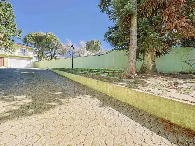 Casa com 168m² 3 quartos e 3 banheiros, à venda, no bairro Santo Inácio em Curitiba