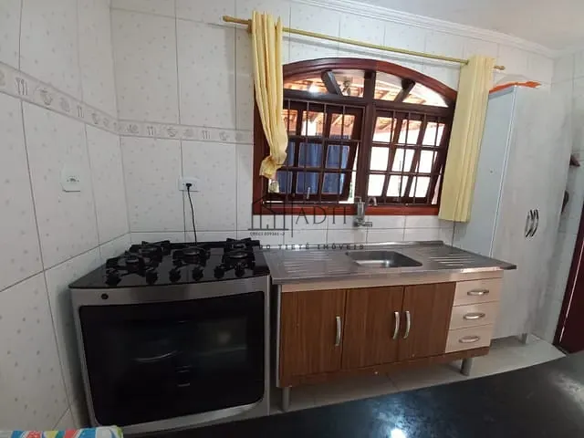 Casa 2 quartos e 2 banheiros, à venda, no bairro Vila Suissa em Mogi das Cruzes