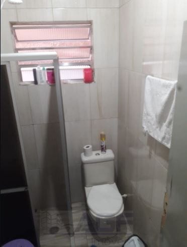 Casa 4 quartos e 2 banheiros, à venda, no bairro Serraria em Diadema