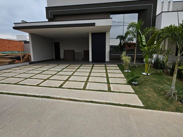 Casa com 300m² 3 quartos e 4 banheiros, à venda, no bairro Caldeira em Indaiatuba