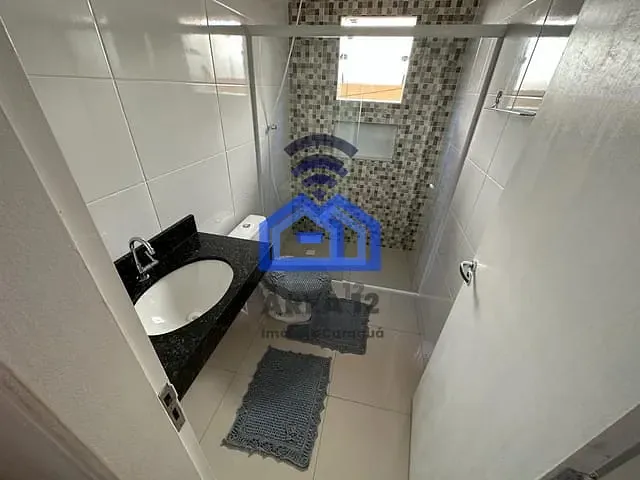 Casa com 387m² 2 quartos e 2 banheiros, à venda, no bairro Aruan em Caraguatatuba