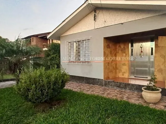 Casa com 460m² 4 quartos e 3 banheiros, à venda, no bairro Nova Cachoeirinha em Cachoeirinha