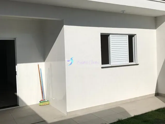 Casa com 175m² 3 quartos e 2 banheiros, à venda, no bairro Nova Cerejeira em Atibaia